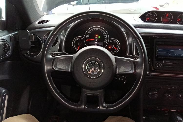 Used Volkswagen Beetle 2013 1.4 TSI Comfort Model

