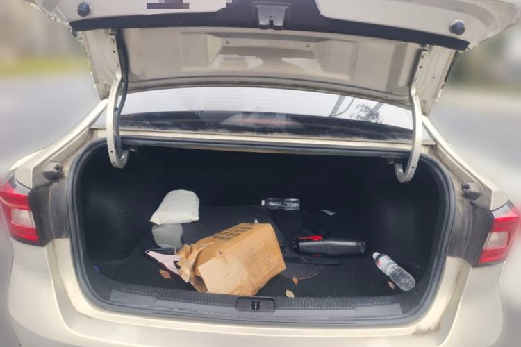 Used Roewe i5 2019 1.5L Automatic 4G Connected Langhao Edition
