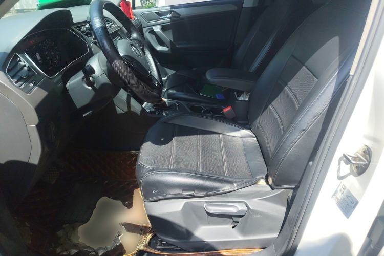 Used Volkswagen Tiguan L 2019 330TSI Automatic Two-Wheel Drive Luxury Edition China VI Standard