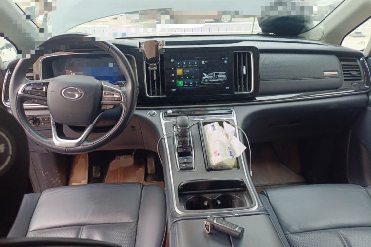 Used GAC Trumpchi M8 2021 Master Series 390T Prestige Edition Center Console