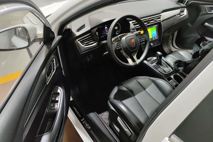 Used Roewe i5 2020 1.5L Automatic 4G Connect Luxury Flagship Edition