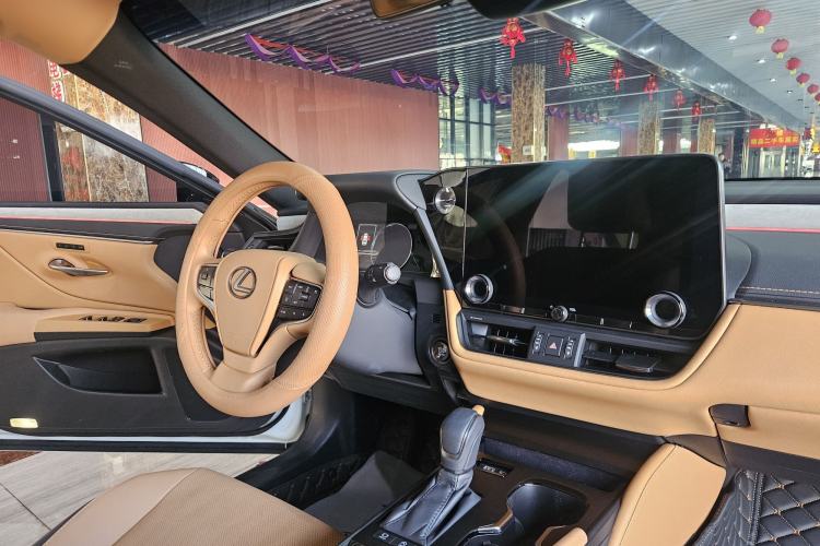 Used Lexus ES 2025 200 Premium Edition
