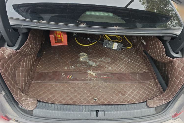 Used Volkswagen Passat New Energy 2019 430 PHEV Hybrid Luxury Edition Trunk