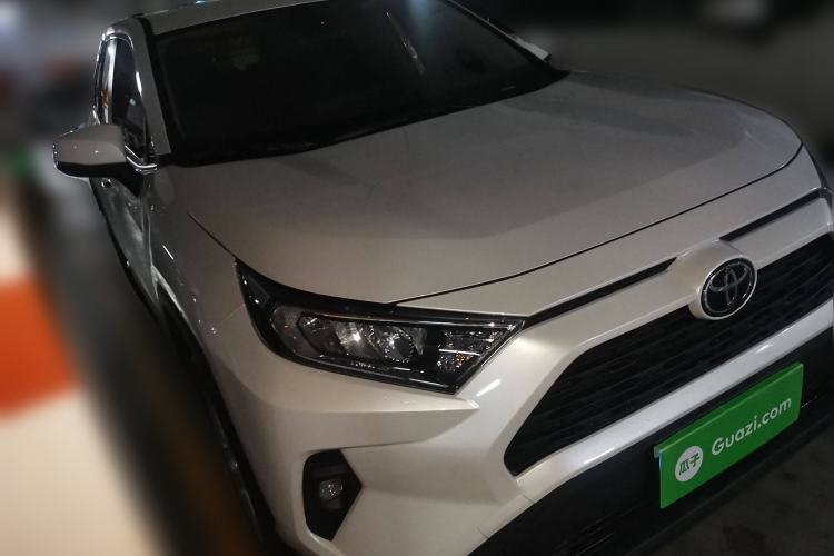 Used Toyota RAV4 2024 2.0L CVT Two-Wheel Drive Urban Edition
