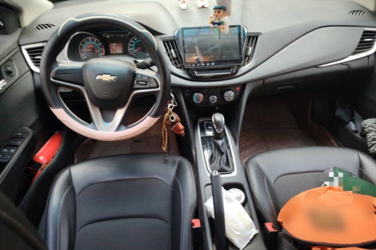 Used Chevrolet Cavalier 2016 1.5L Automatic Xinyue Edition Center Console