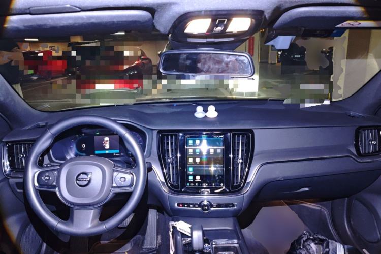 Used Volvo S60 2024 B4 Zhiyi Luxury Edition