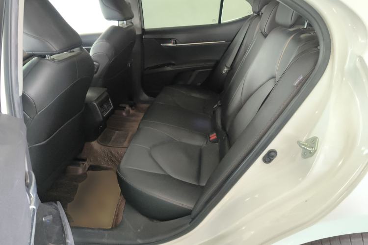 Used Toyota Camry 2021 2.0G Luxury Edition