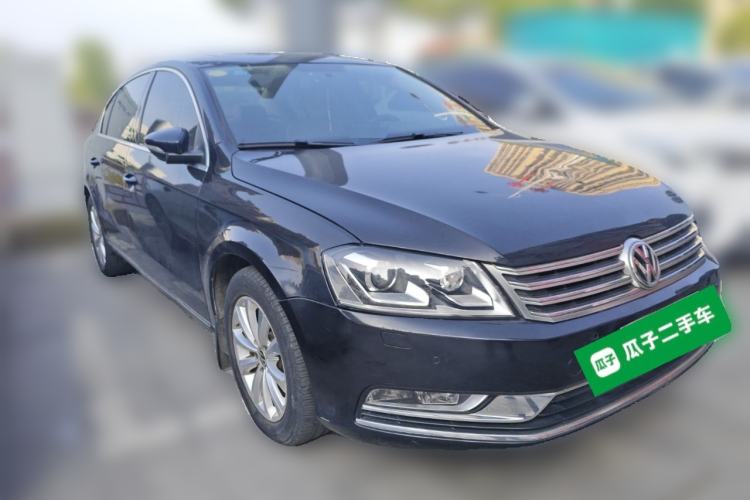 Used Volkswagen Magotan 2012 1.8TSI Luxury Model Front Right 45 Deg