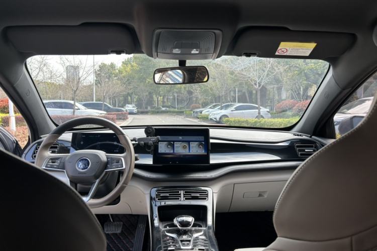 Used BYD Qin PLUS 2024 HONOR Edition DM-i 55KM Leading Model
