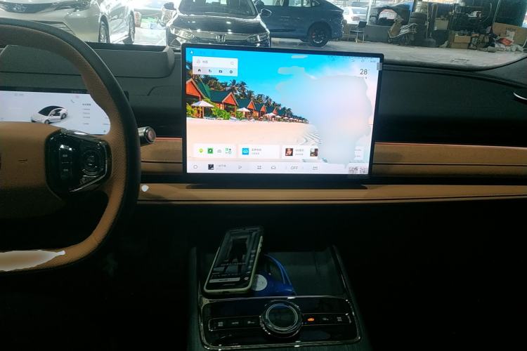 Used Geely Galaxy 8 2025 130km EM-i Flagship Edition
