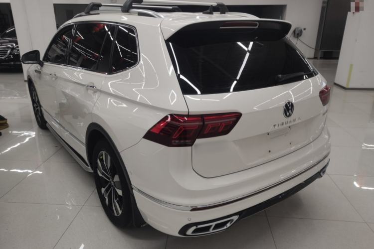 Used Volkswagen Tiguan L 2022 330TSI Automatic Two-Wheel Drive R-Line Enhanced Edition
