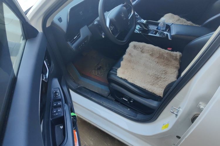 Used Bestune B70 2022 Third Generation 1.5T Automatic Premium Edition
