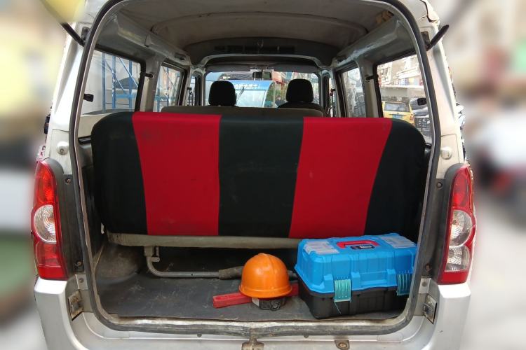 Used Wuling Rongguang 2011 1.2L Base Version Trunk