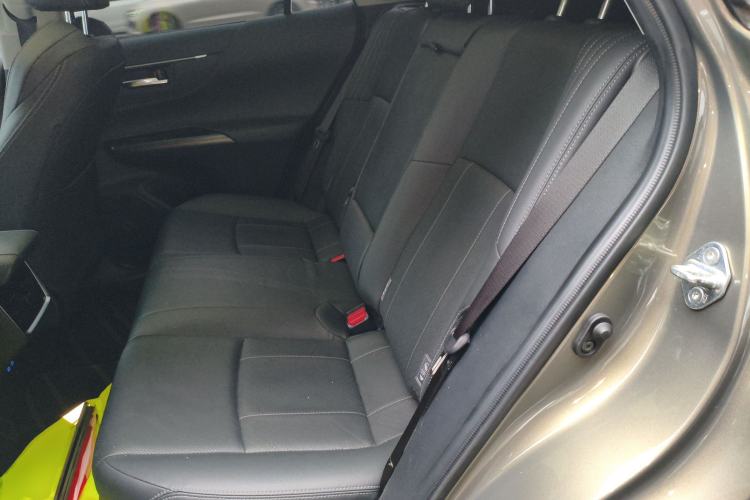 Used Toyota Harrier 2022 Dual-Engine 2.5L CVT Four-Wheel Drive Flagship Edition