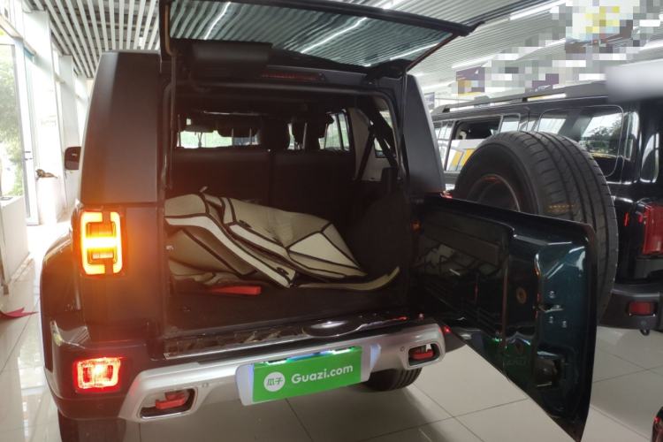 Used BAIC Off-Road BJ40 2020 2.0T Automatic Four-Wheel Drive Urban Hunter Edition Chivalrous Type
