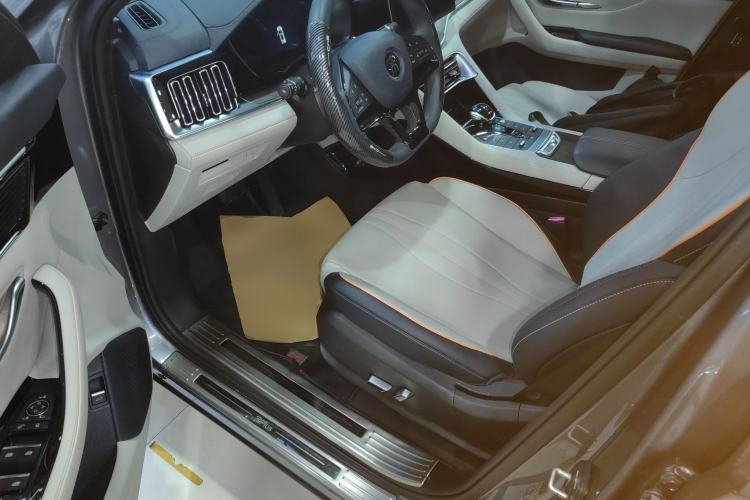 Used BYD Song PLUS New Energy 2021 DM-i 110KM Flagship Model Driver Seat