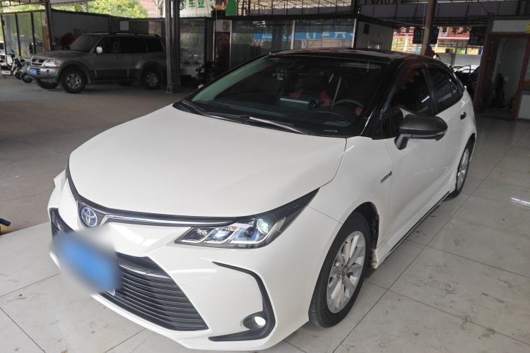 Used Toyota Corolla 2021 Dual-Motor 1.8L E-CVT Elite Edition