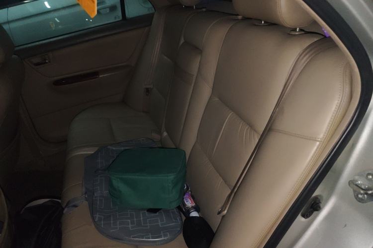 Used Toyota Corolla EX 2004 1.8L Manual GLX-i
