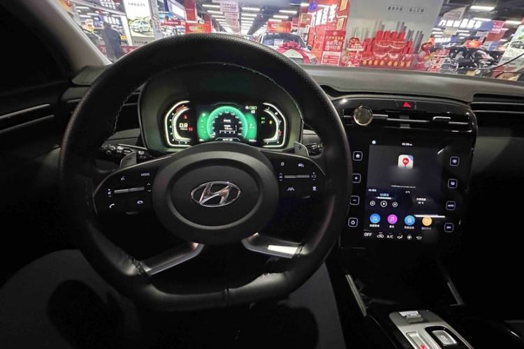 Used Hyundai Tucson 2023 Tucson L 1.5T Automatic Two-Wheel Drive DLX Luxury Edition