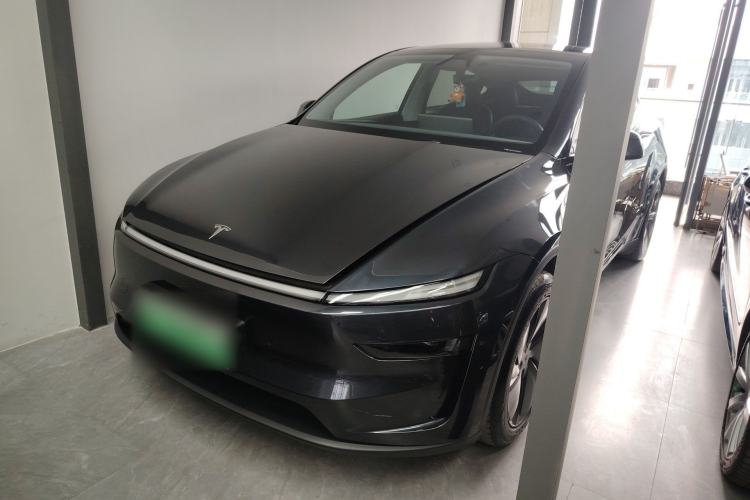 Used Tesla Model Y 2025 Rear-Wheel Drive First Edition