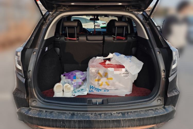 Used Honda Vezel 2022 1.5L CVT Phantom Night Pioneer Edition
