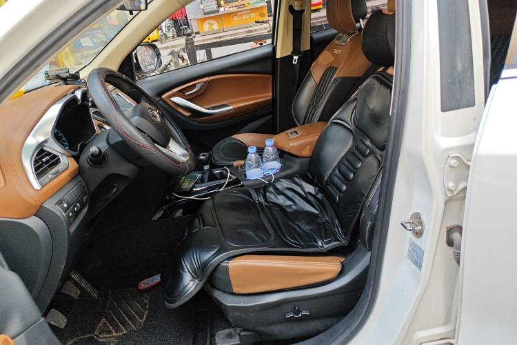 Used Soueast DX7 2018 1.5T Manual Luxury Model Left Front Seat