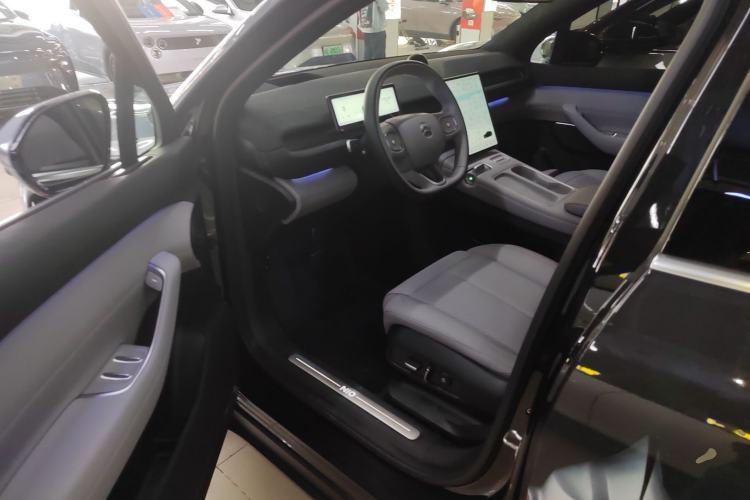 Used Nio EC6 2024 75 kWh