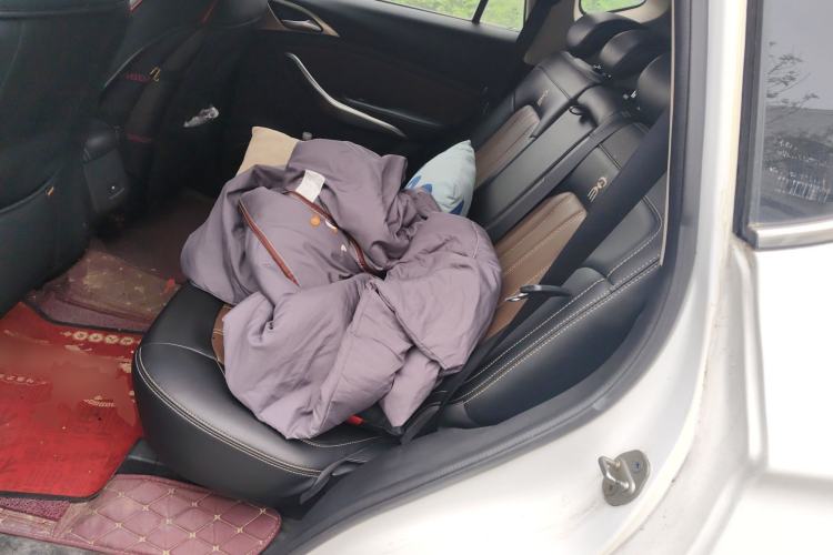 Used BYD Song 2016 GaiShi Edition 1.5TI Manual Elite Model Left Rear Seat