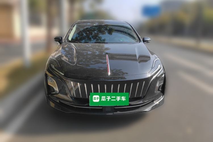 Used Hongqi E-QM5 2022 431 km Charge & Enjoy Edition
