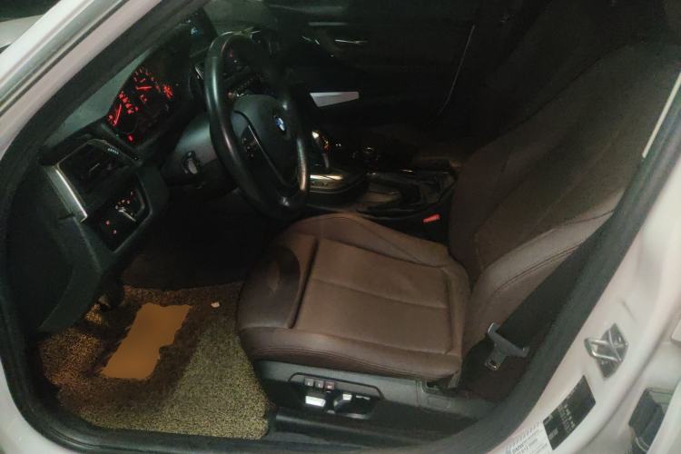 Used BMW 3 Series 2018 320Li Fashion Model Left Front Seat