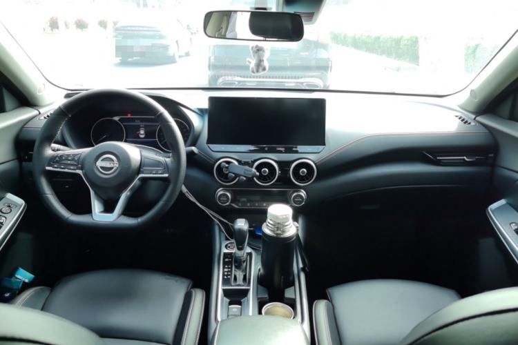 Used Nissan Sylphy 2023 1.6L CVT Enjoyment Edition Center Console