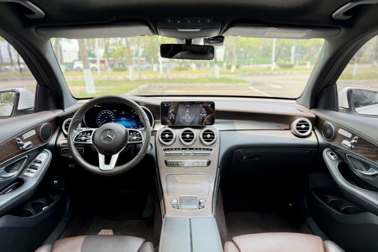 Used Mercedes-Benz GLC 2020 Facelift GLC 260 L 4MATIC Luxury Edition