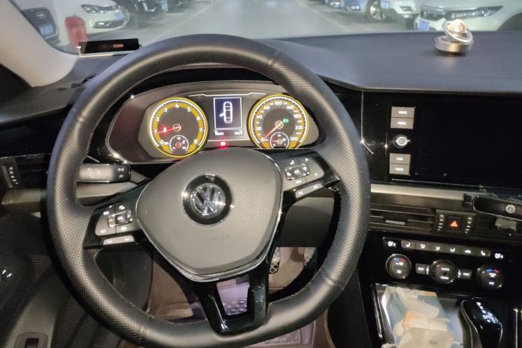 Used Volkswagen Passat 2019 330TSI Elite Edition China VI