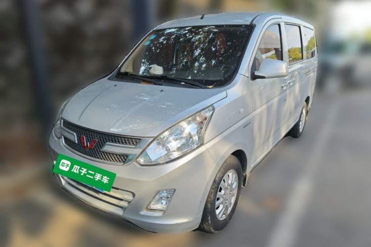 Used Wuling Rongguang V 2016 1.5L Standard Version