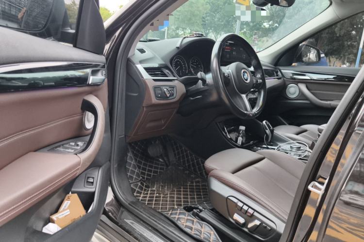 Used BMW X1 2021 sDrive20Li Premium Edition Driver Seat