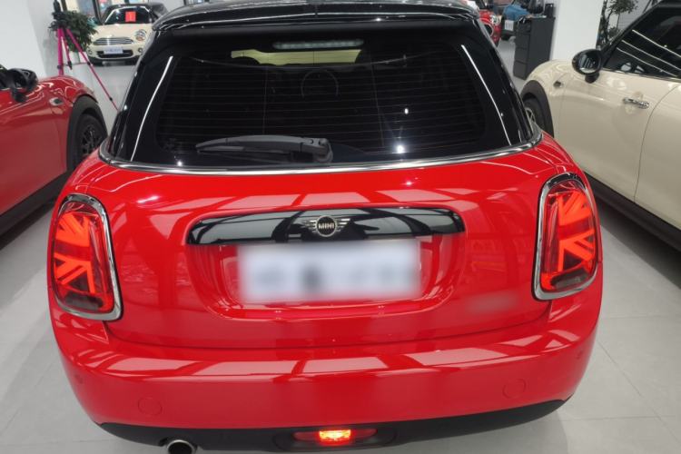 Used MINI 2019 1.5T COOPER Classic Edition Five-Door Version Rear