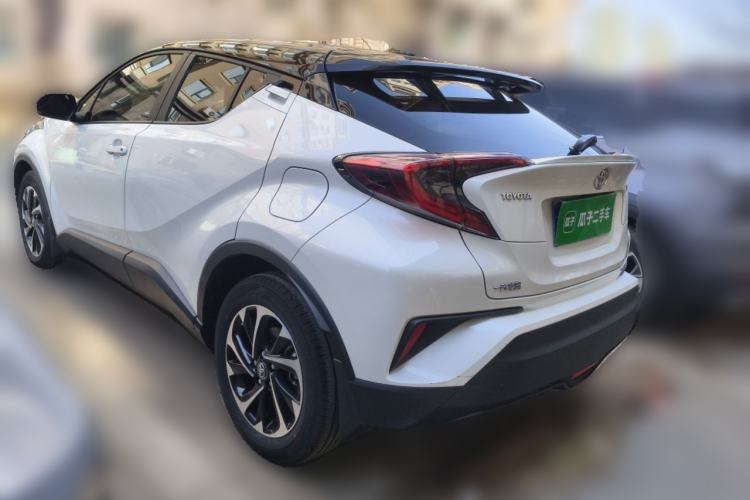 Used Toyota IZOA 2020 2.0L Yichi Version