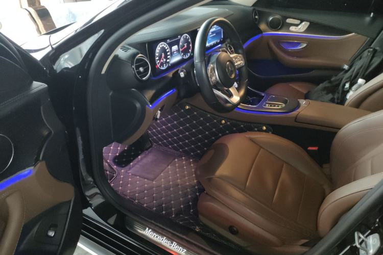 Used Mercedes-Benz E-Class 2019 E 300 L Sporty and Stylish Model