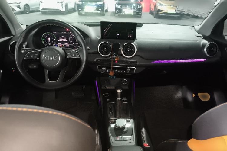 Used Audi Q2L e-tron 2022 Q2L e-tron Pure Electric Smart Enjoyment Model
