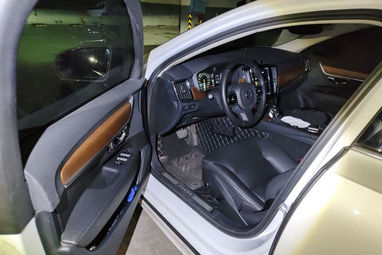 Used Volvo S90 2019 T5 Zhiyi Edition