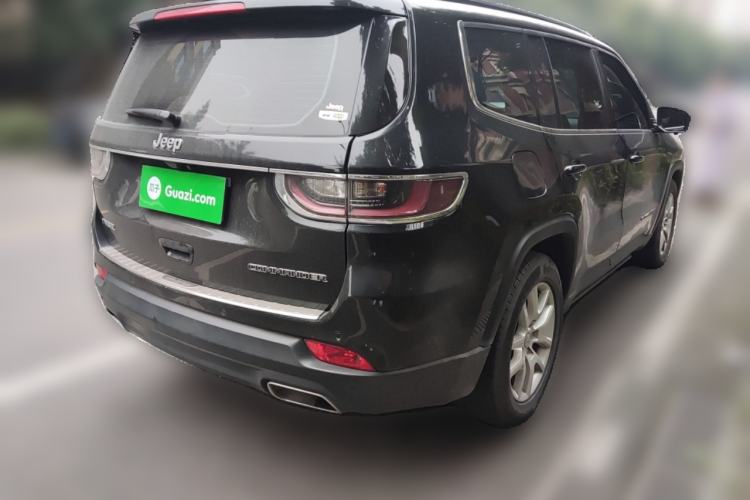 Used Jeep Commander 2018 2.0T Two-Wheel Drive Enjoyment Version China VI Emission Standard

