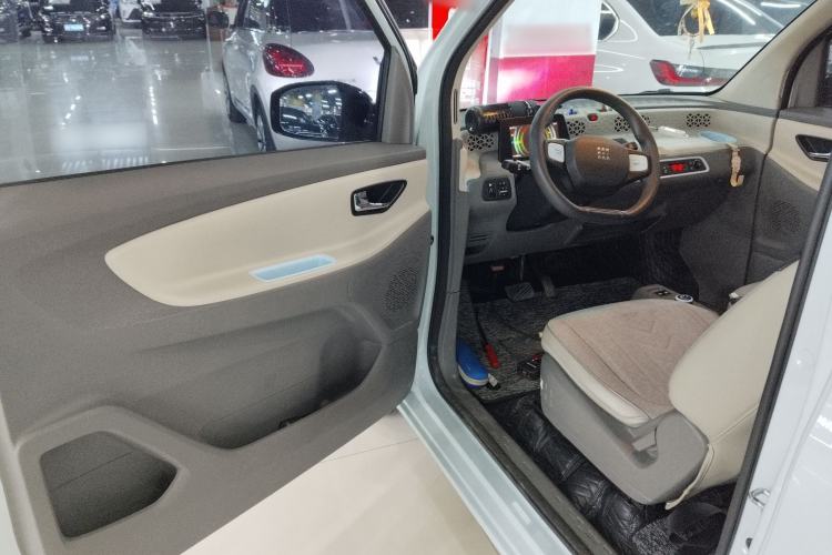 Used Dongfeng Fengon MINIEV 2022 Shishi Style Luxury Version Driver Seat