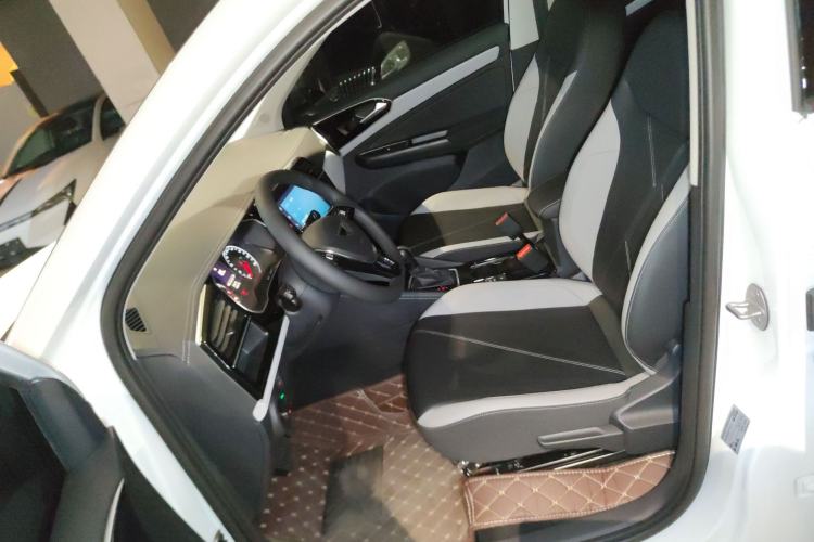 Used Jetta VS5 2026 Model, 280TSI Automatic Pioneer Edition Left Front Seat