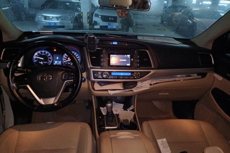 Used Toyota Highlander 2015 2.0T Four-Wheel Drive Luxury Edition 7-Seater