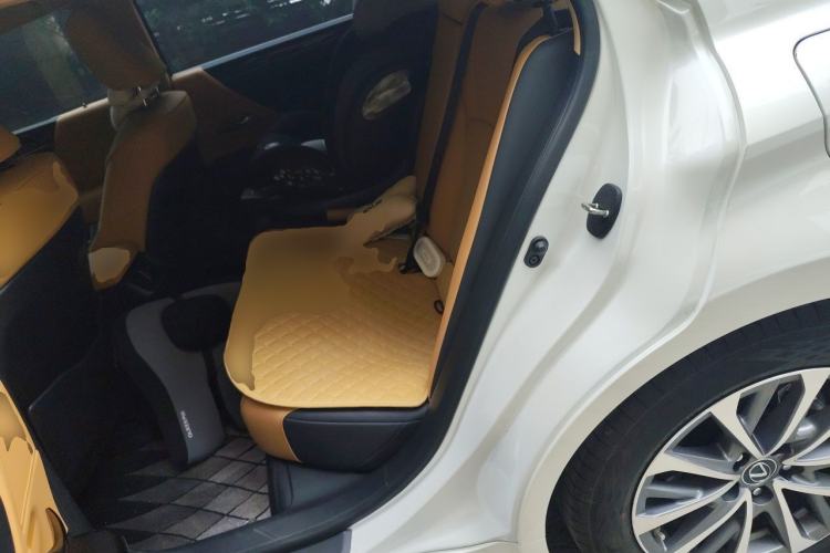Used Lexus ES 2023 200 Excellence Edition