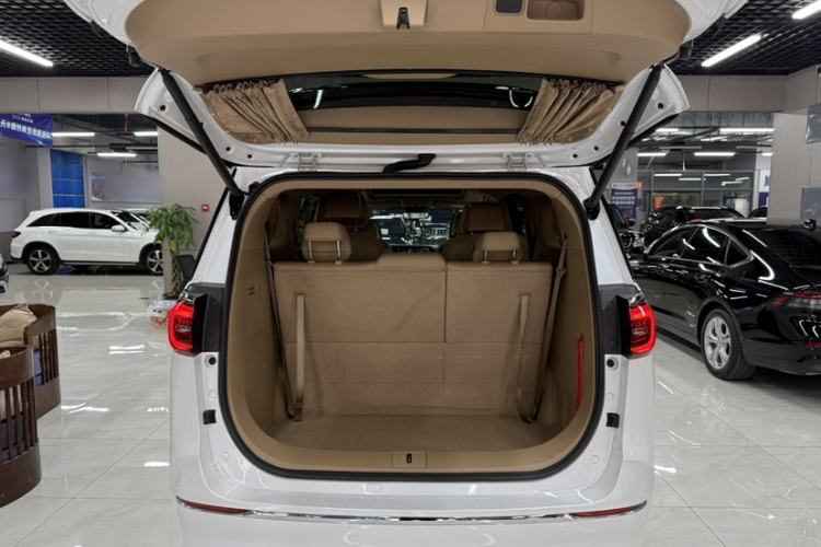 Used Buick GL8 2021 ES Landtrek 653T Luxury Model