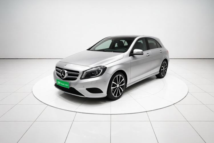 Used Mercedes-Benz A-Class 2015 A 200 Fashion Model