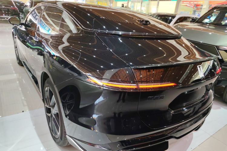 Used Avatr 06 2025 Max All-Electric Version Rear Left 45 Deg