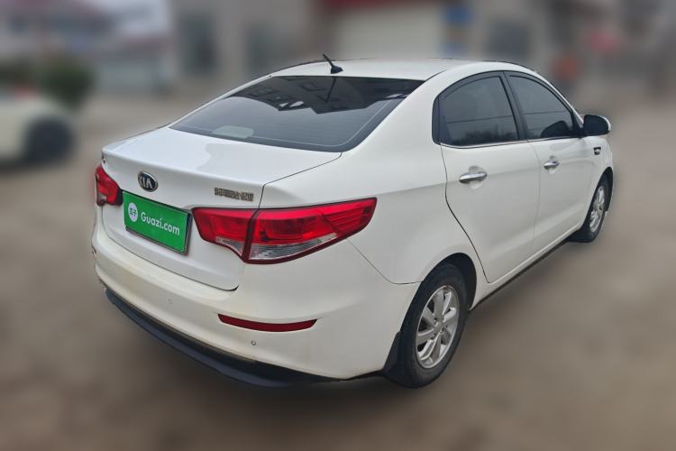 Used Kia K2 2015 Sedan 1.4L MT GLS
