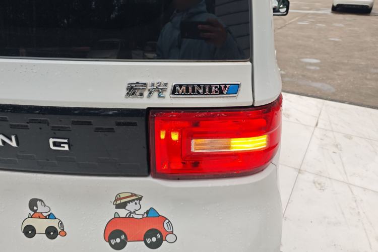 Used Wuling Hongguang MINIEV 2022 Macaron Fashion Model Lithium Iron Phosphate